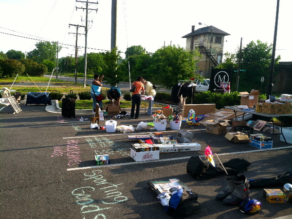 Rocketts Landing Residents Social Committe 2012, Isaac Corbett Fundraiser Yardsale, Richmond Virginia